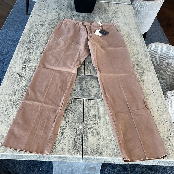 Scott Barber 100% cotton size 36 cotton twill unhemmed plain front brown chino